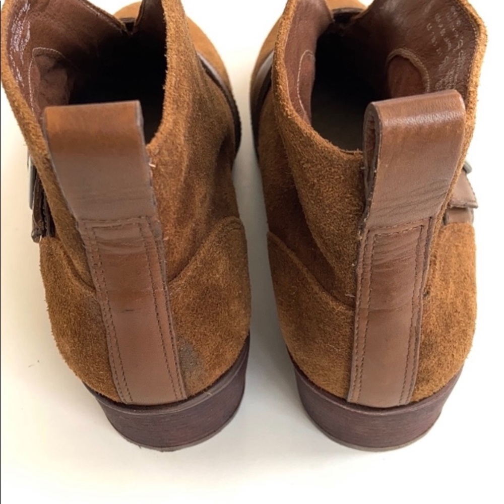Like New UGG Leather Booties - Picture 8 of 12
